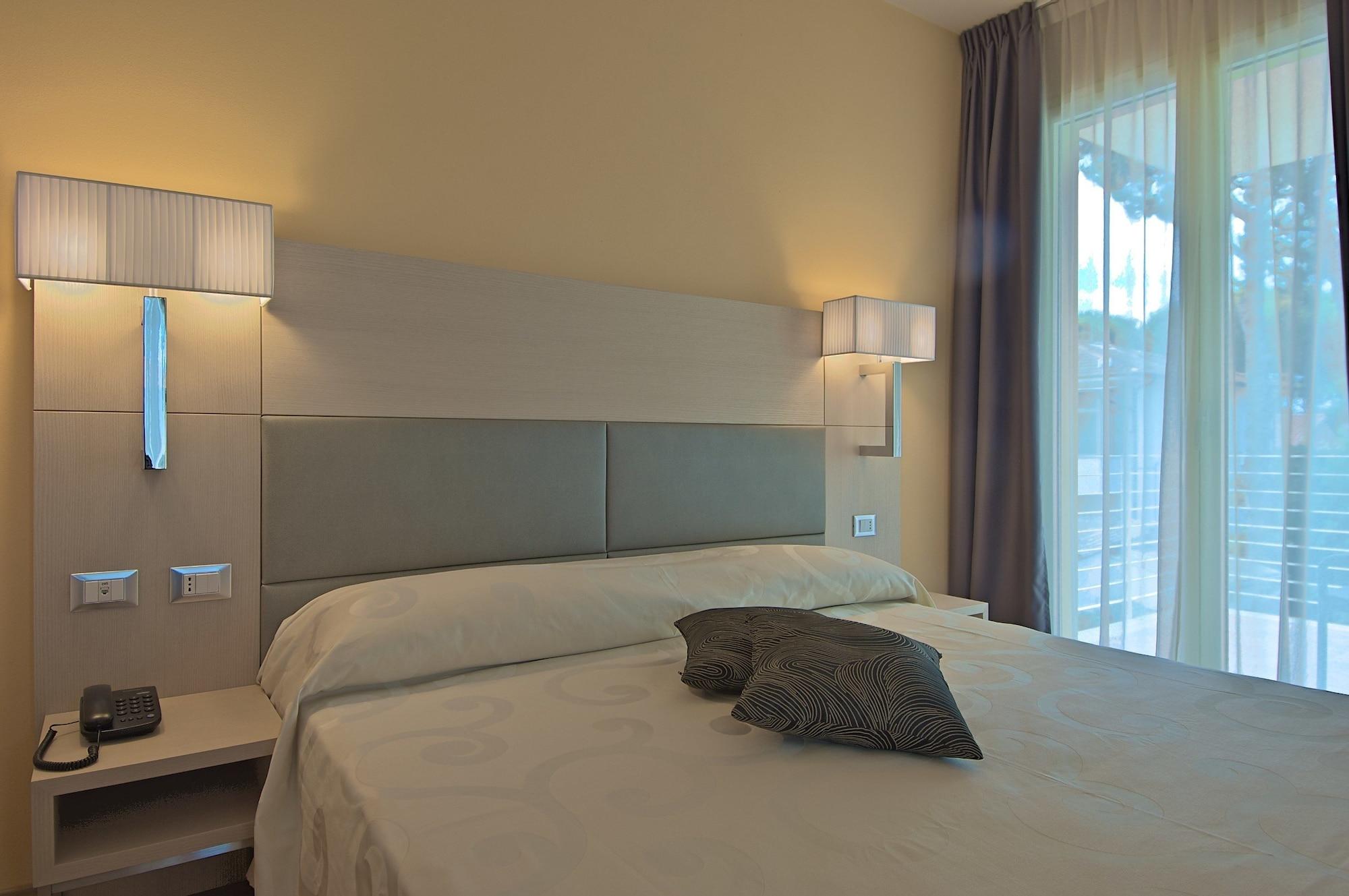 Zen Hotel Versilia Marina di Pietrasanta Extérieur photo