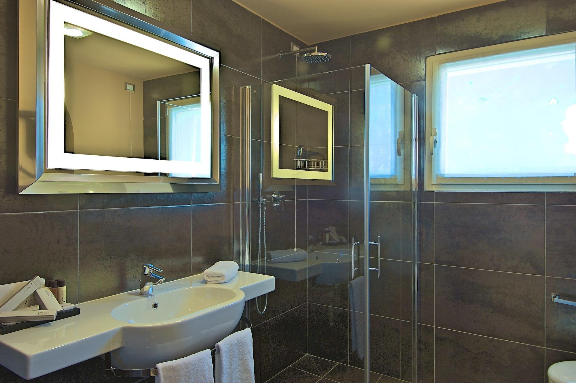 Zen Hotel Versilia Marina di Pietrasanta Extérieur photo