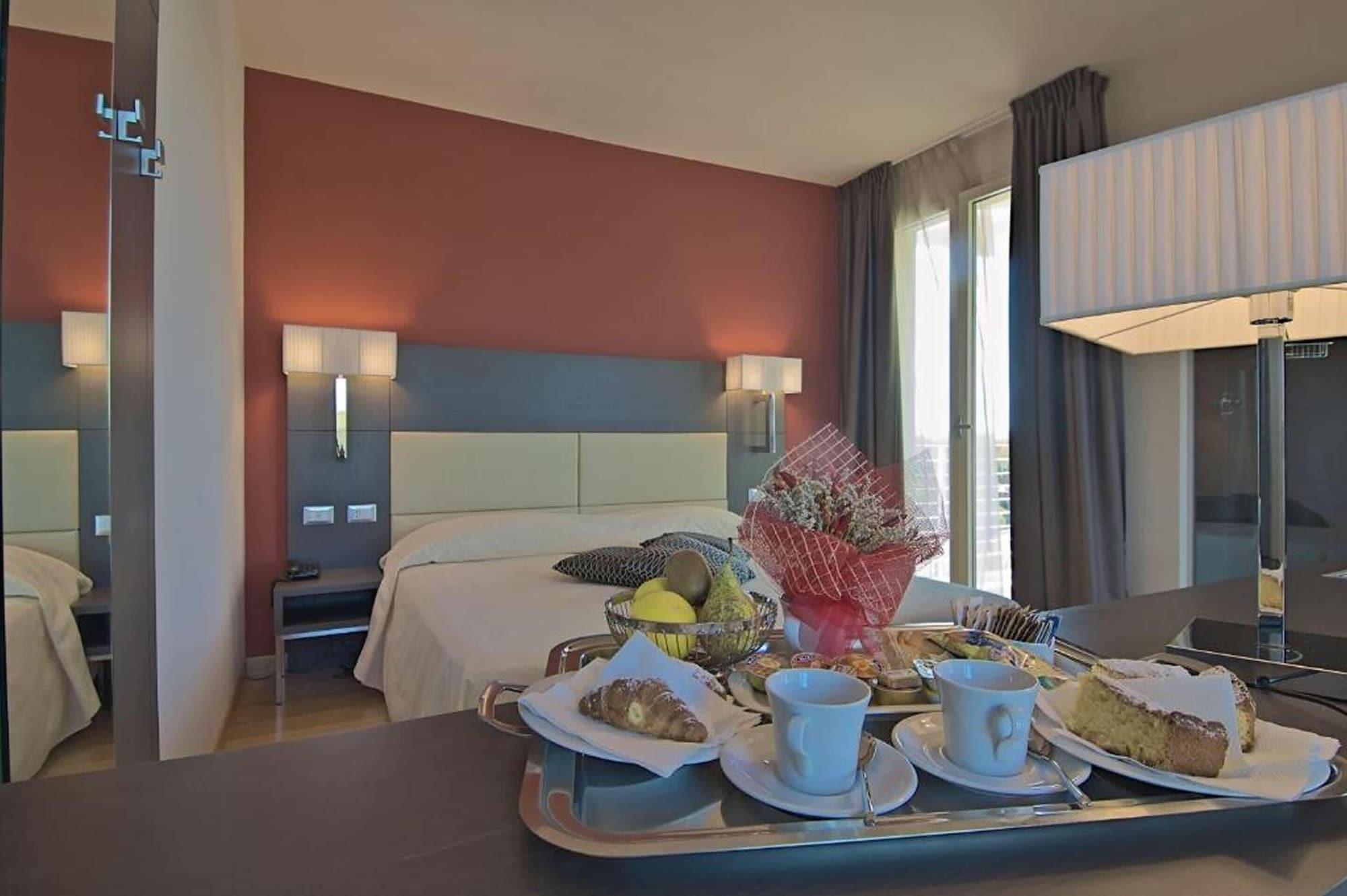 Zen Hotel Versilia Marina di Pietrasanta Extérieur photo