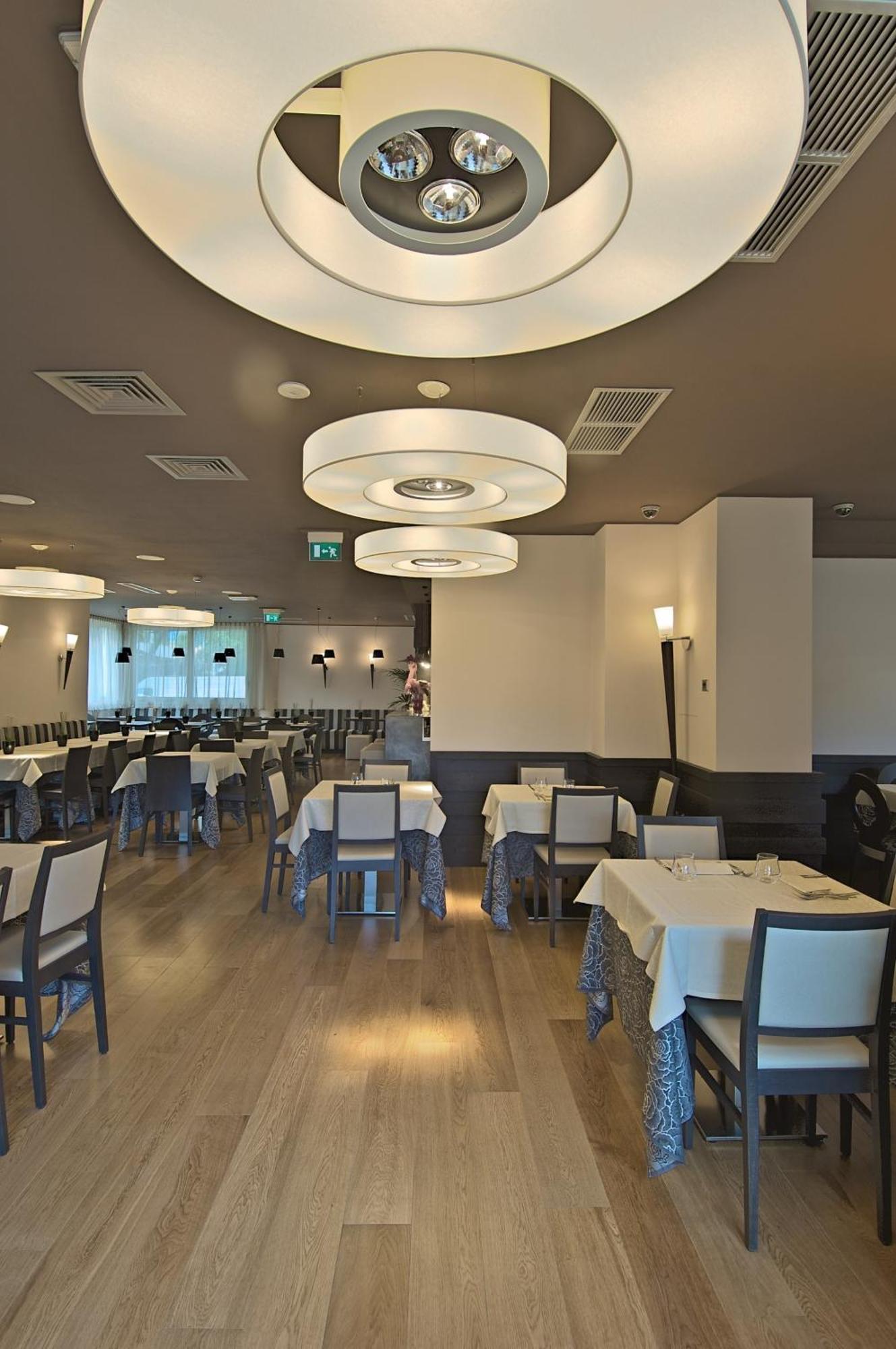 Zen Hotel Versilia Marina di Pietrasanta Extérieur photo